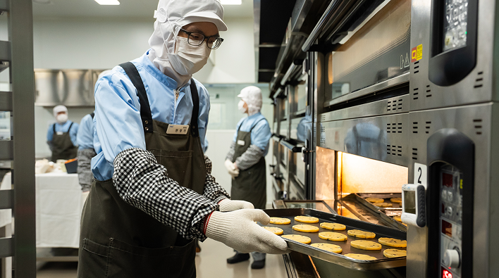 A scene of confectionery being made at Hope Star Forest.
